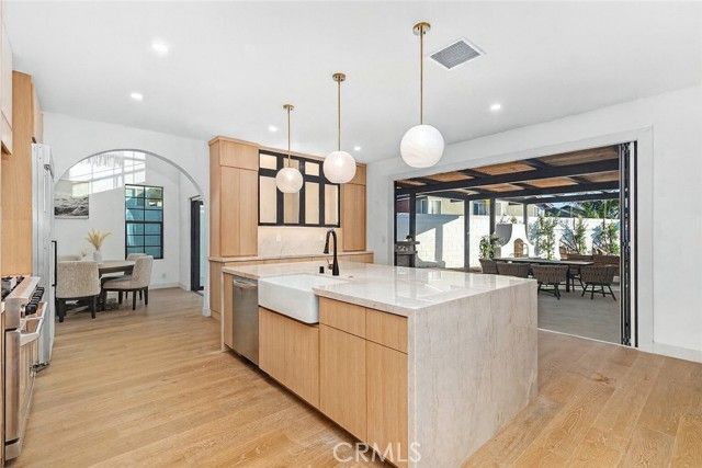 6776 Findley Circle, Huntington Beach, CA 92648