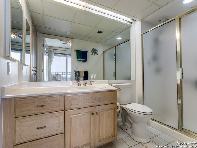 1 Towers Park Ln Apt 1511, San Antonio, TX 78209