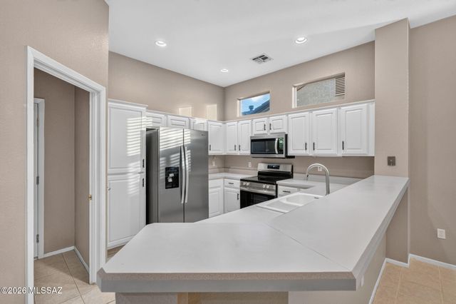 13853 N Lobelia Way, Oro Valley, AZ 85755