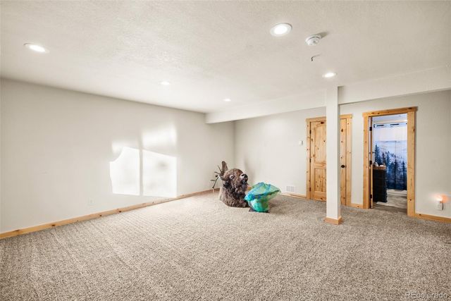 982 Georgia Drive, Jefferson, CO 80456