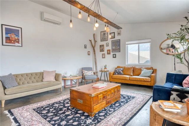 4537 Anita Avenue, Yucca Valley, CA 92284
