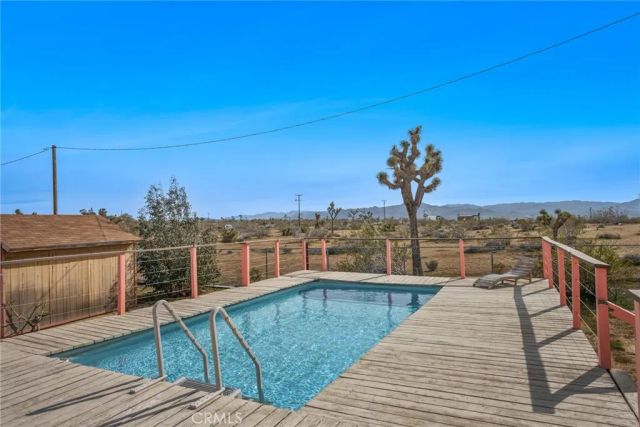 4537 Anita Avenue, Yucca Valley, CA 92284