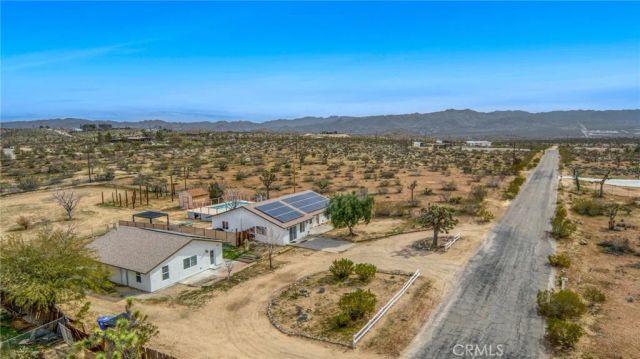 4537 Anita Avenue, Yucca Valley, CA 92284