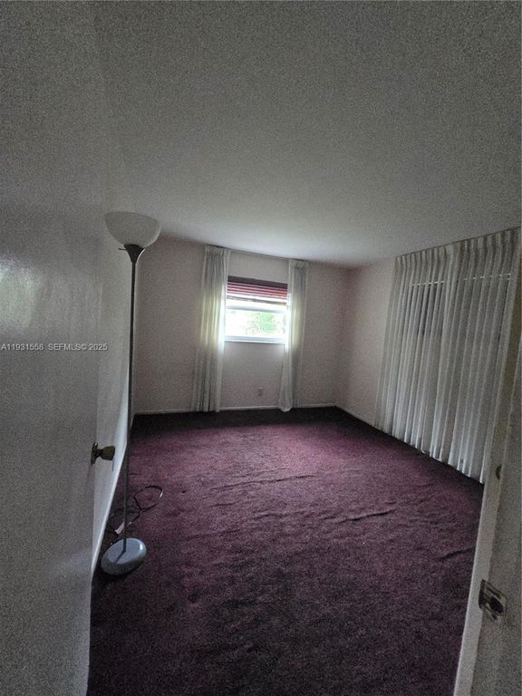 Image 3 of property listing at 1131 NW 43rd Ave, Lauderhill, FL 33313