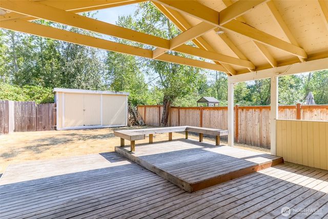 6715 24th Street NE, Tacoma, WA 98422