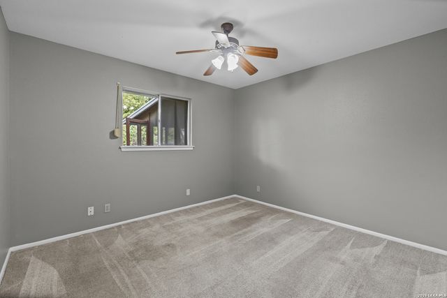 9527 SPRING DAWN ST, San Antonio, TX 78217