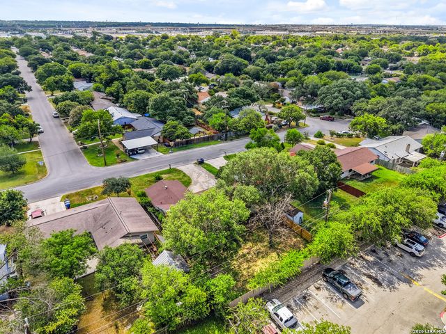 9527 SPRING DAWN ST, San Antonio, TX 78217