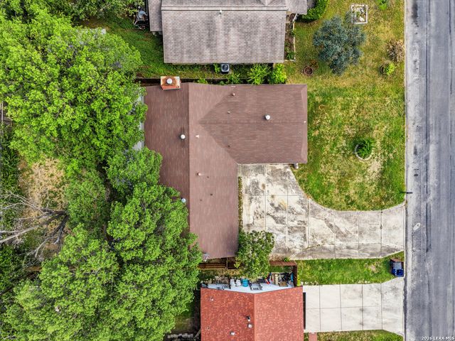 9527 SPRING DAWN ST, San Antonio, TX 78217