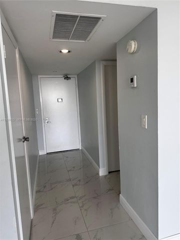 20335 W Country Club Dr 2601, Aventura, FL 33180