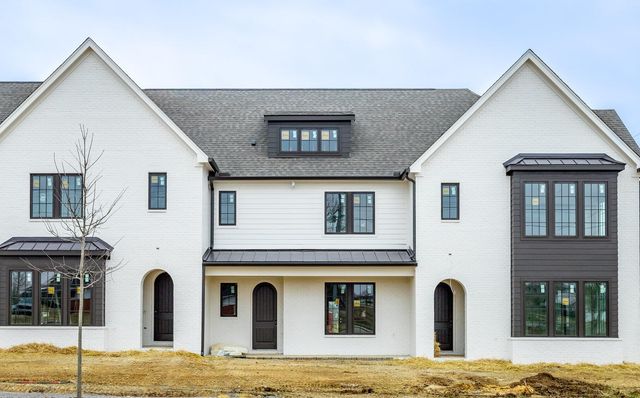 1895 Dawson Circle 1862, Chattanooga, TN 37421