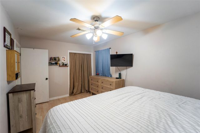 1101 Orange Street, La Marque, TX 77568