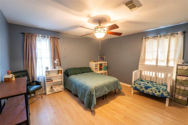 1101 Orange Street, La Marque, TX 77568
