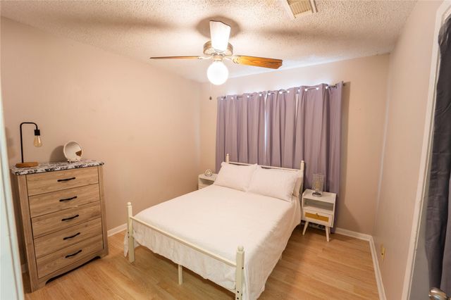 1101 Orange Street, La Marque, TX 77568