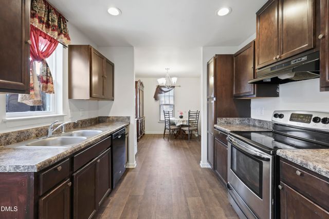 820 Grove Creek Lane, Raleigh, NC 27610