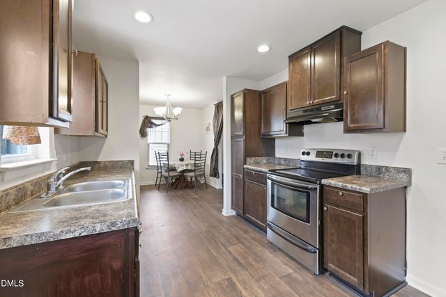 820 Grove Creek Lane, Raleigh, NC 27610