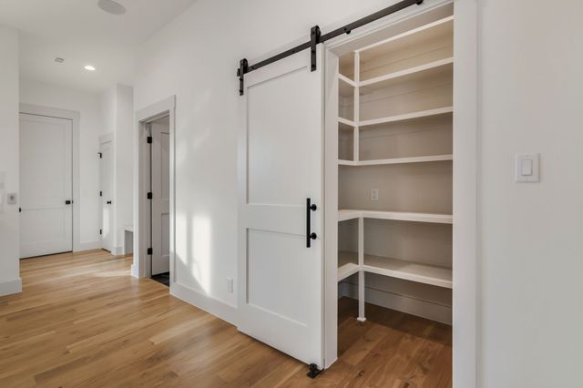 205 W 7th Street, Justin, TX 76247