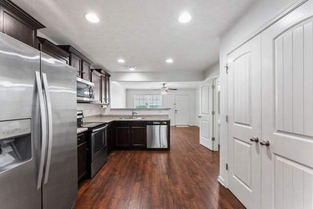 2553 Jackalope St, Murfreesboro, TN 37130