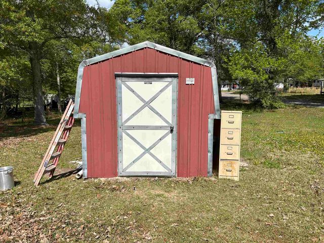 123 E Pine St., Johnsonville, SC 29555