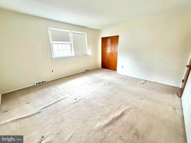 302 PROVINCETOWN RD, Cherry Hill, NJ 08034