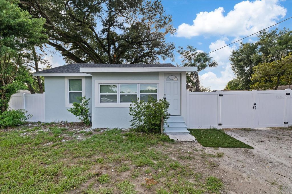8714 N BLVD, Tampa, FL 33604