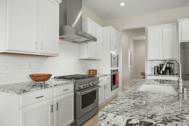 6719 Akademeia Loop NE, Albuquerque, NM 87111