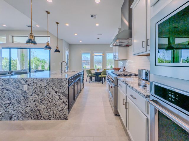 6719 Akademeia Loop NE, Albuquerque, NM 87111