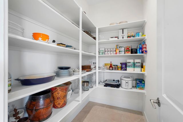 6719 Akademeia Loop NE, Albuquerque, NM 87111