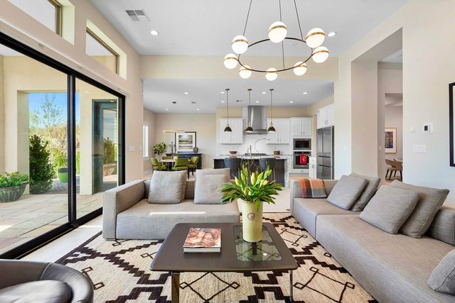 6719 Akademeia Loop NE, Albuquerque, NM 87111