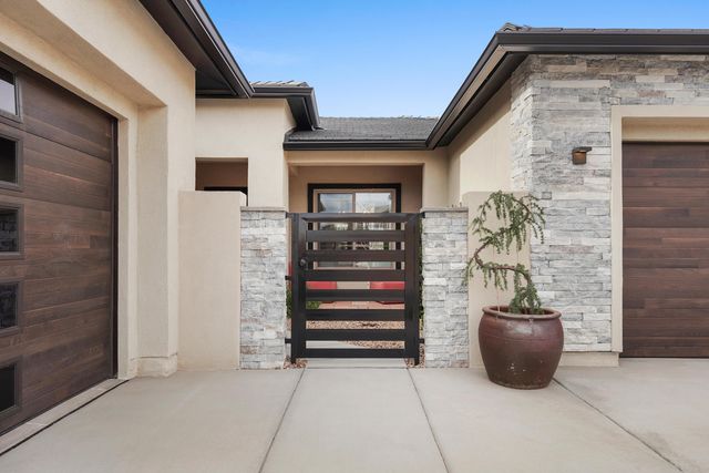 6719 Akademeia Loop NE, Albuquerque, NM 87111