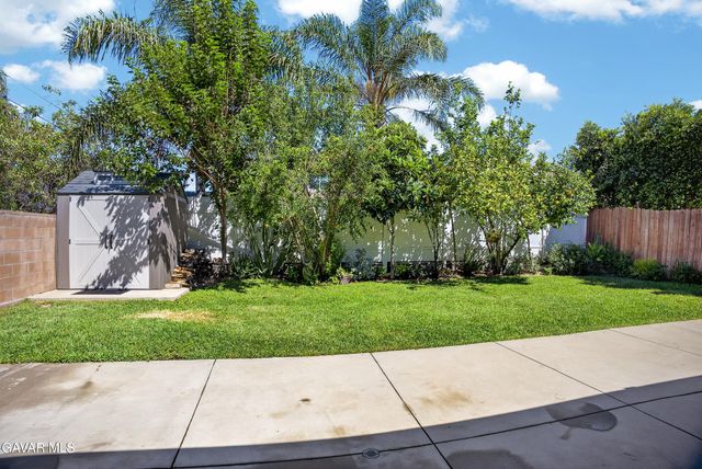 15553 Cobalt Street, Sylmar, CA 91342