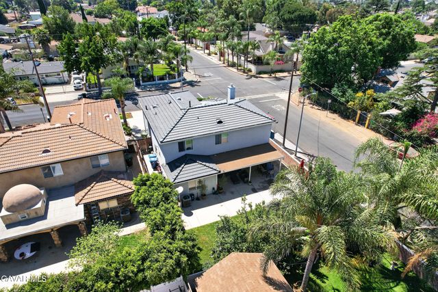 15553 Cobalt Street, Sylmar, CA 91342