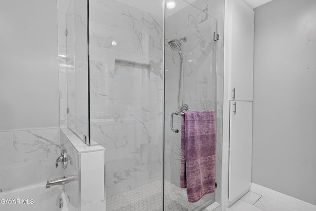 15553 Cobalt Street, Sylmar, CA 91342