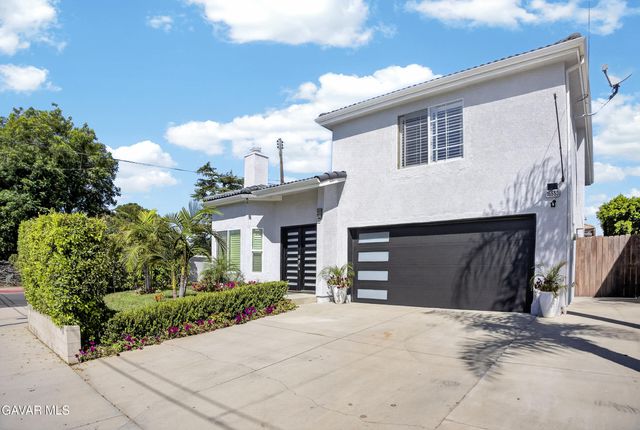 15553 Cobalt Street, Sylmar, CA 91342
