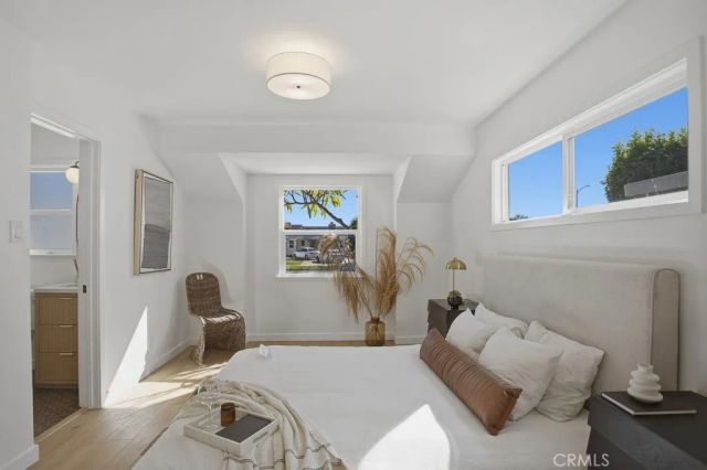 21045 Blythe Street, Canoga Park, CA 91304