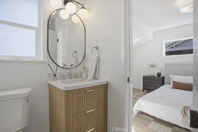 21045 Blythe Street, Canoga Park, CA 91304