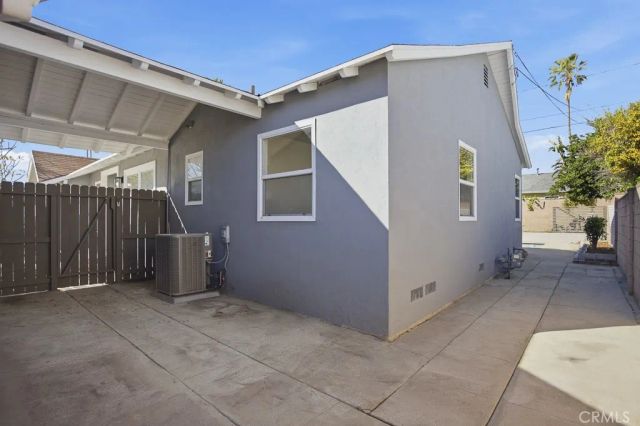21045 Blythe Street, Canoga Park, CA 91304