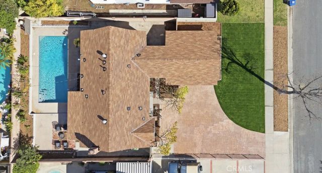 21045 Blythe Street, Canoga Park, CA 91304