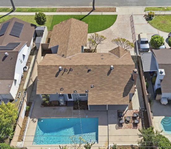 21045 Blythe Street, Canoga Park, CA 91304