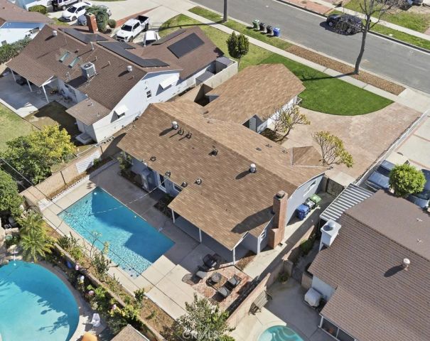 21045 Blythe Street, Canoga Park, CA 91304