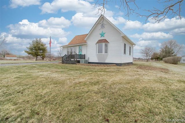 13974 Carleton West Road, Carleton, MI 48117