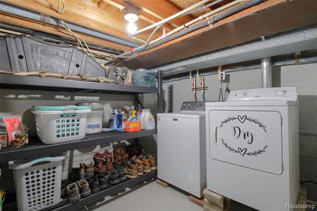 13974 Carleton West Road, Carleton, MI 48117