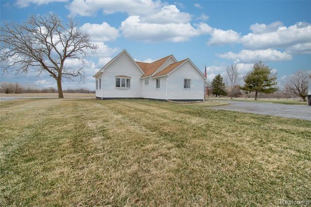 13974 Carleton West Road, Carleton, MI 48117