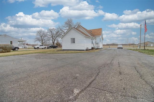 13974 Carleton West Road, Carleton, MI 48117