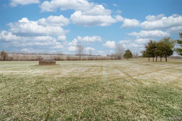 13974 Carleton West Road, Carleton, MI 48117