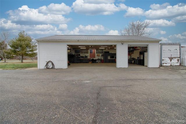 13974 Carleton West Road, Carleton, MI 48117