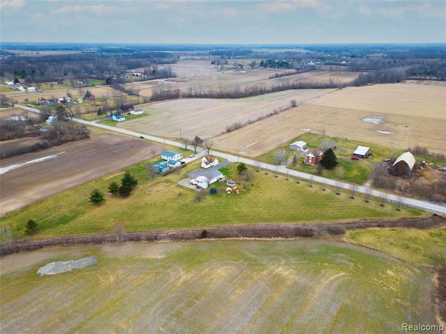 13974 Carleton West Road, Carleton, MI 48117