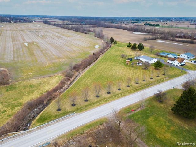 13974 Carleton West Road, Carleton, MI 48117