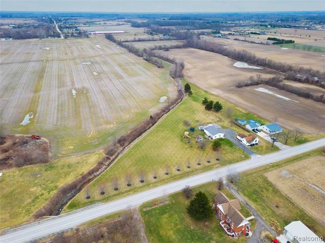 13974 Carleton West Road, Carleton, MI 48117