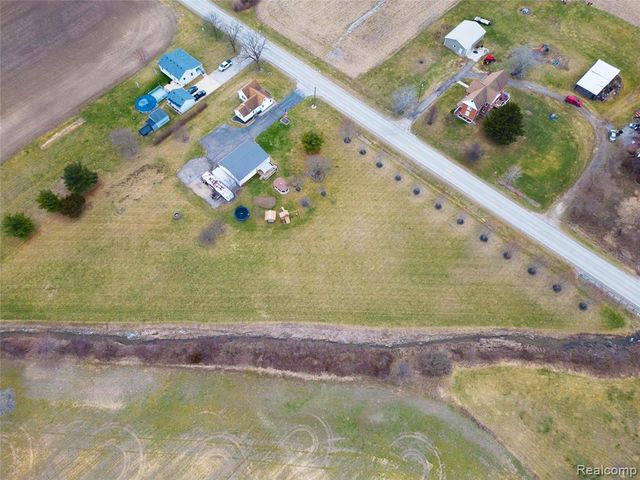 13974 Carleton West Road, Carleton, MI 48117