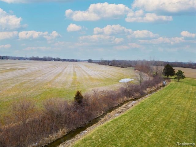 13974 Carleton West Road, Carleton, MI 48117